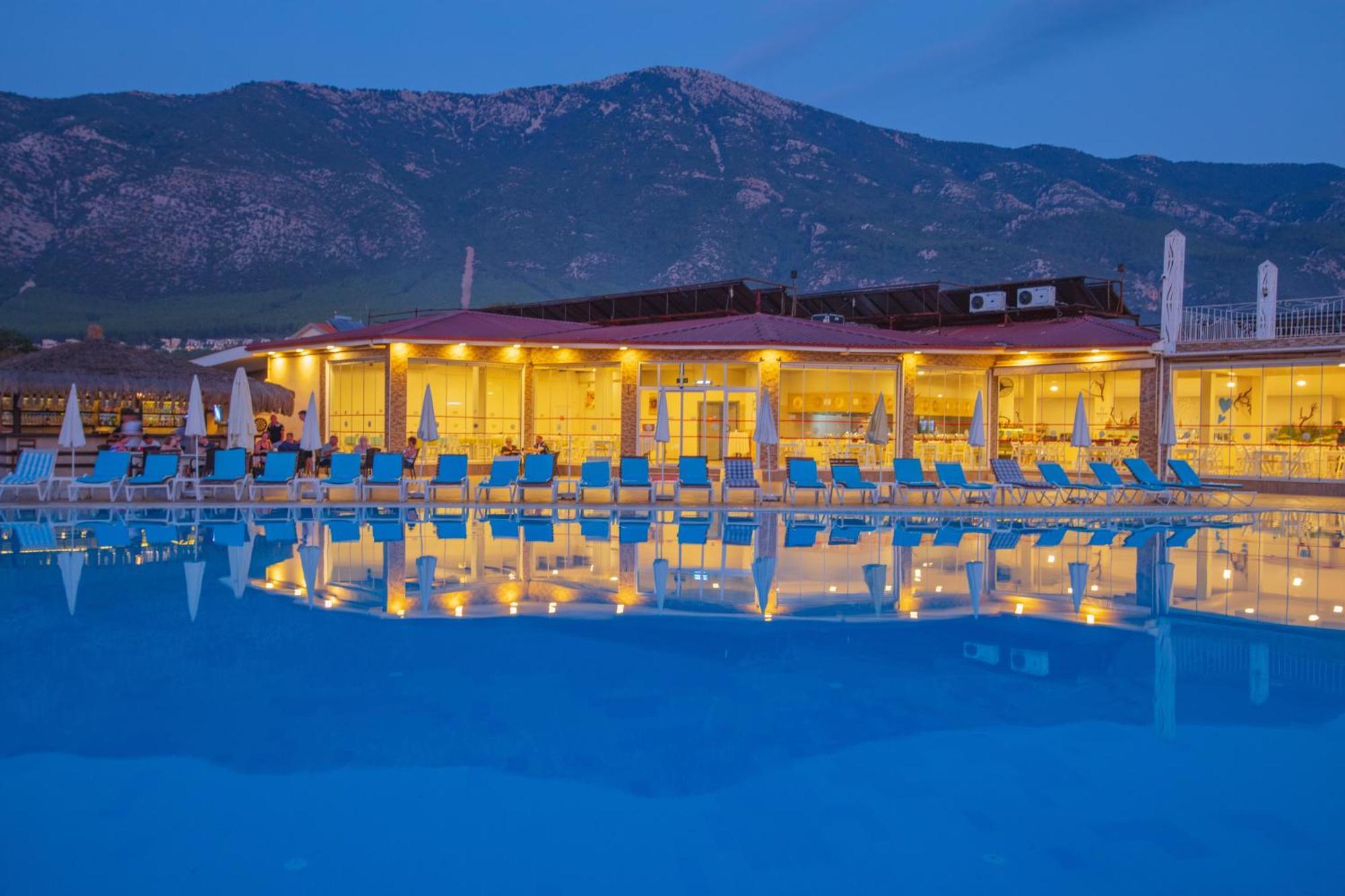 Sahra Su Holiday Village & Spa Ολουντενίζ Εξωτερικό φωτογραφία